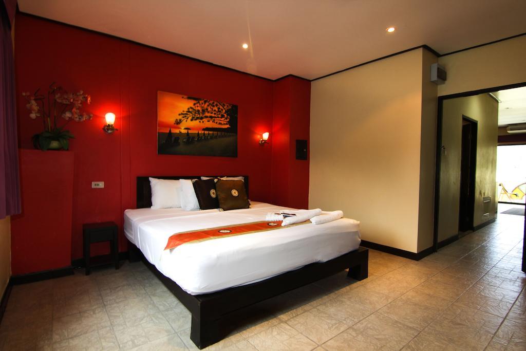 Angus O'Tool'S Guesthouse Karon Room photo